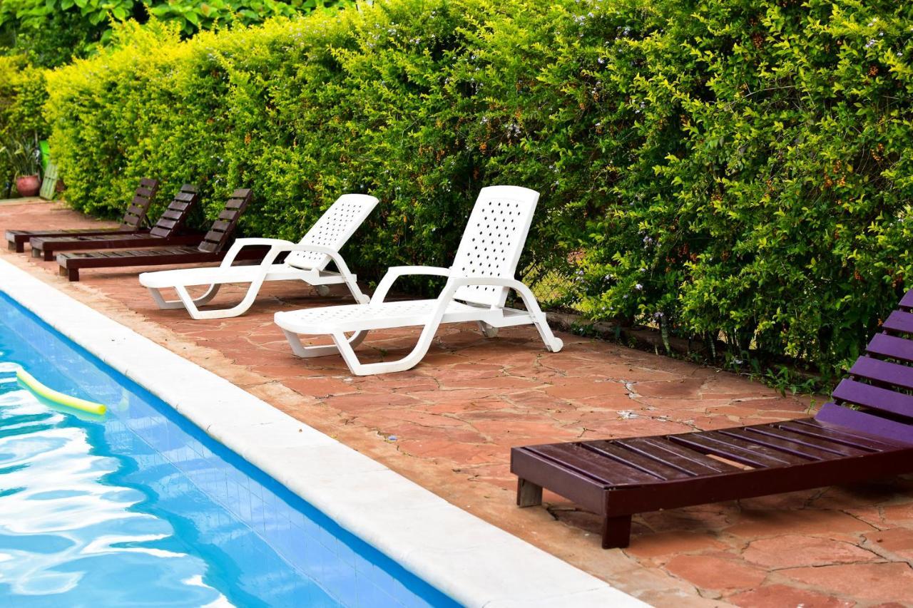 Palmas Park Hotel Y Restaurant Obligado 外观 照片