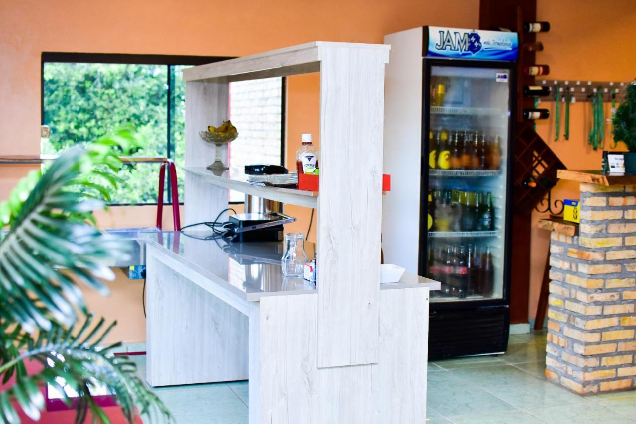 Palmas Park Hotel Y Restaurant Obligado 外观 照片